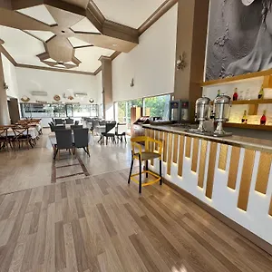 Silver Tower Apart Otel